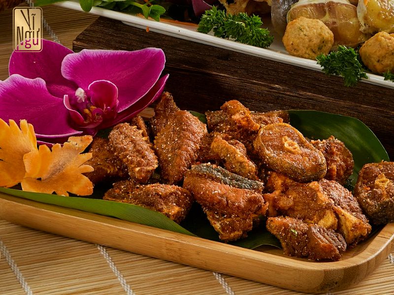 Đầu đuôi cá lăng rang muối