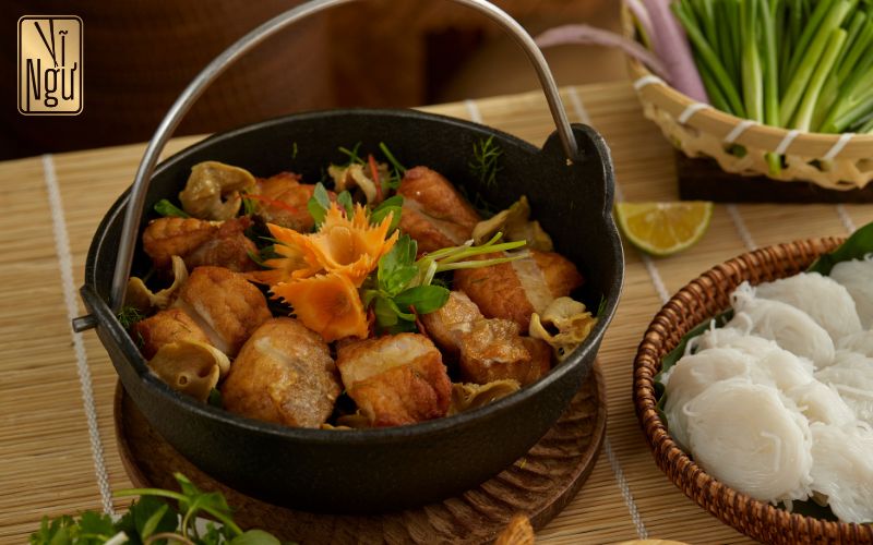 Chả cá lăng trong bát